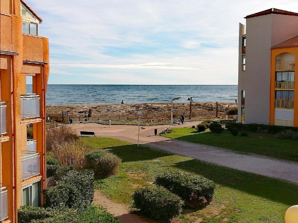 Cap De Mer - Vue Sur Mer - Une Chambre - Une Terrasse - Acces Direct Plage - Commerces A Proximites Le Barcarès المظهر الخارجي الصورة